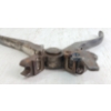 Image 5 : LOT OF 4 - VINTAGE HAND RELOADING TOOLS & BULLET MOULDS