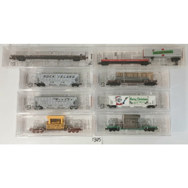 LOT OF 8 - MICRO TRAINS - ROCK ISLAND, SOUTHERN RAILWAY, PENN CENTRAL, HOLIDAY, ETC