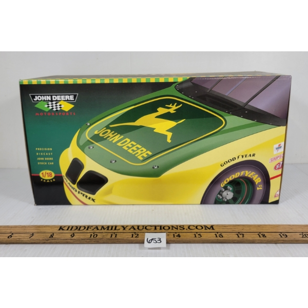 JOHN DEERE DIECAST STOCK CAR