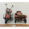 Image 2 : LOT OF 2 - TIN MODEL INDIAN MOTORCYCLE & CLASSIC CAR