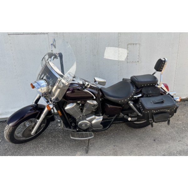 2000 HONDA SHADOW 750 MOTORCYCLE - SHOWS 45694 KMS