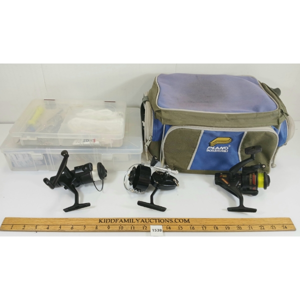 JOB LOT - FISHING REELS & ACCESSORIES 