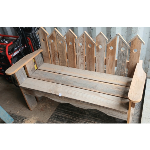 HANDMADE BARN BOARD BENCH