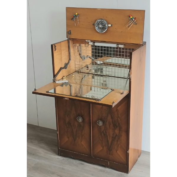 ART DECO COCKTAIL CABINET W/ ACCESSORIES - WALNUT BURL