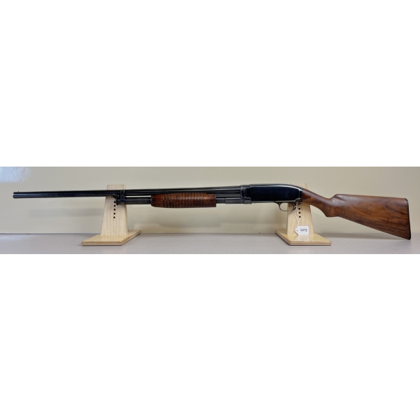 WINCHESTER MODEL 12 IN 12 GA