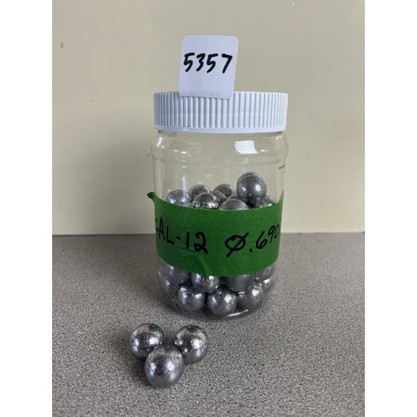 BULLETS: APPROX 50X LEAD 0.690 ROUND BALLS 