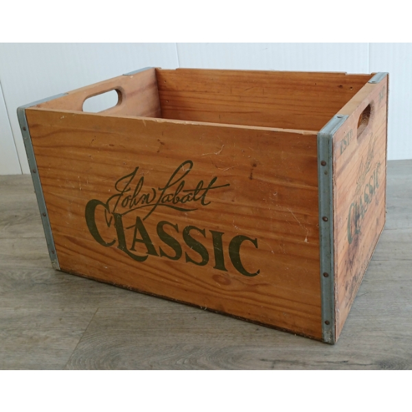 JOHN LABATT CLASSIC CRATE