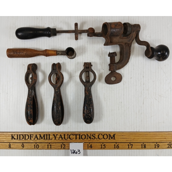 LOT OF 5 - RELOADING ACCESS - INCL VINTAGE SHELL LOADER