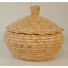 Image 5 : LIDDED GRASS BASKET BY GARMEL RICH