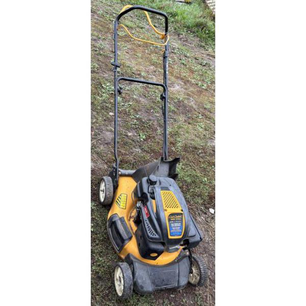 CUB CADET SELF PROPELLED MOWER - 18 INCH CUT