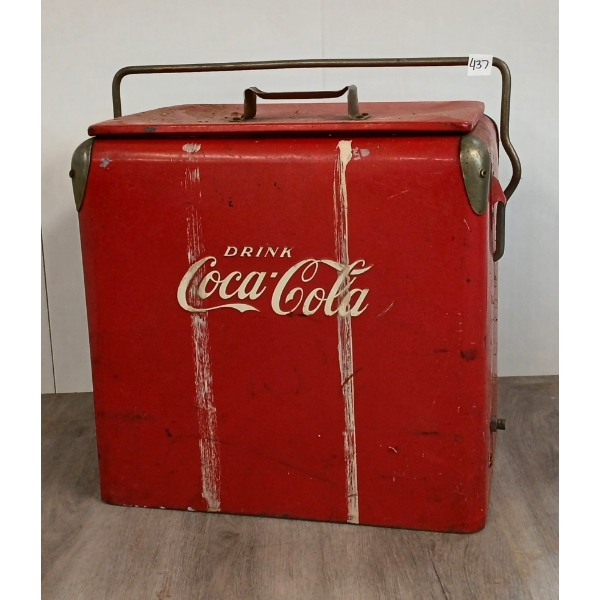 COCA-COLA PICNIC COOLER W/ TRAY INSERT