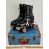 Image 1 : GLORIA NORD MODEL NO. 175 ROLLER SKATES W/ METAL CASE