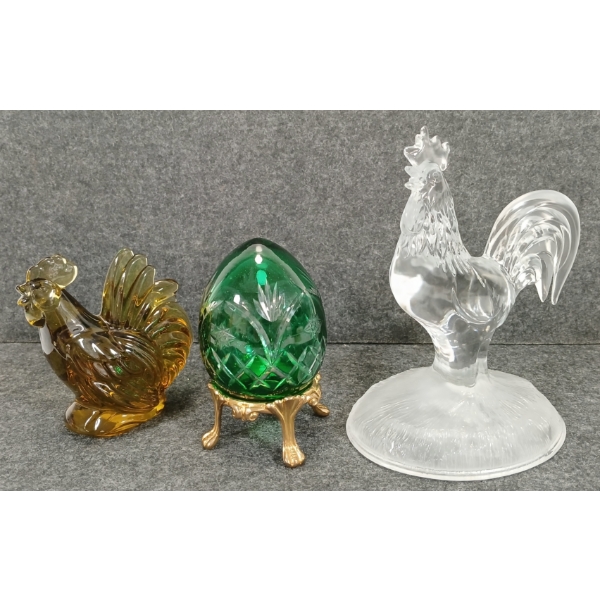 LOT OF 3 - FRENCH CRYSTAL ROOSTER, AMBER GLASS ROOSTER & EMERALD CRYSTAL CUT EGG W/ STAND