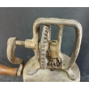 Image 7 : QT HAND CRANK BUTTER CHURN