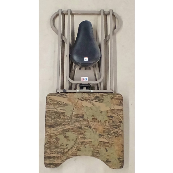 BUCK BENCH PORTABLE SHOOTING BENCH