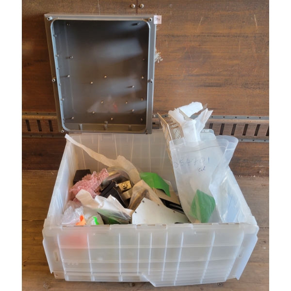 JOB LOT - METAL PARTS & ACCESSORIES
