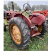 Image 2 : MASSEY HARRIS TRACTOR - MODEL 81 - RUNNING - 11.2 - 28 REARS