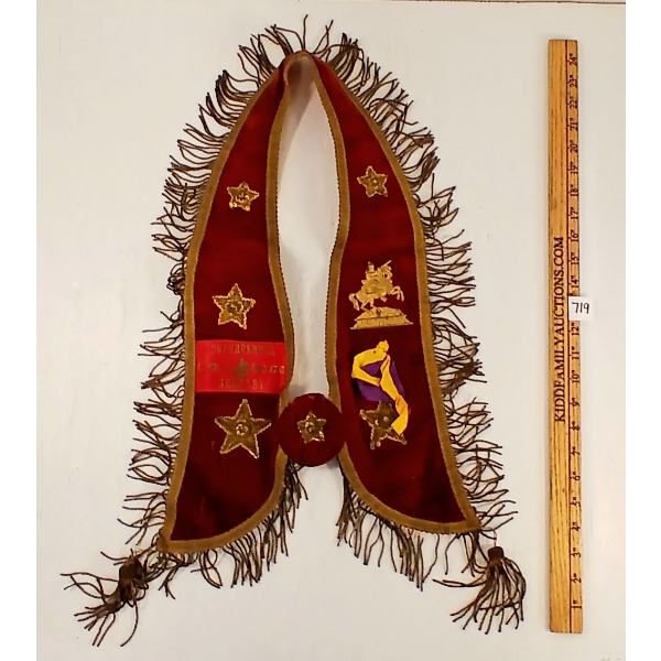 "NO SURRENDER BERKLEY" CEREMONIAL COLLAR