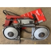 Image 2 : MILWAUKEE BANDSAW - PORTABLE - W / EXTRA BLADE