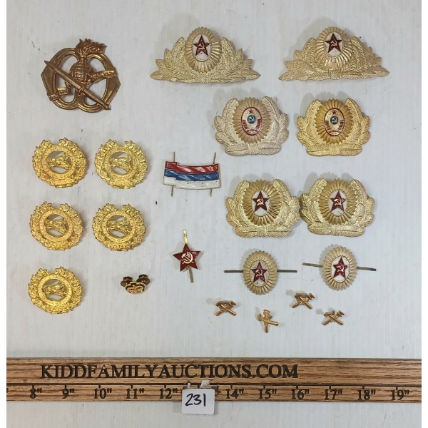 QTY OF RUSSIAN BADGES & PINS - INCL USSR