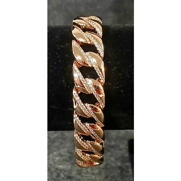 18K GOLD PLATED ICED OUT CUBAN LINK BRACELET