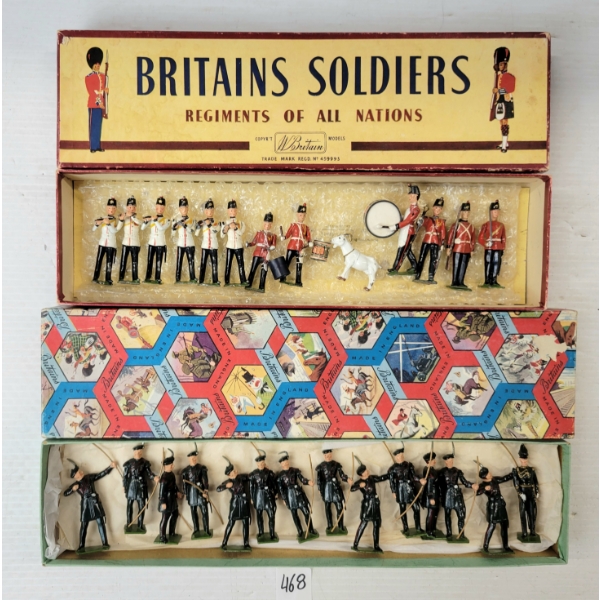 LOT OF 2 - BRITAINS SOLDIERS LEAD FIGURES - HENRY COMPOSITE GROUP & LIFE GUARDS & FOOT GUARDS