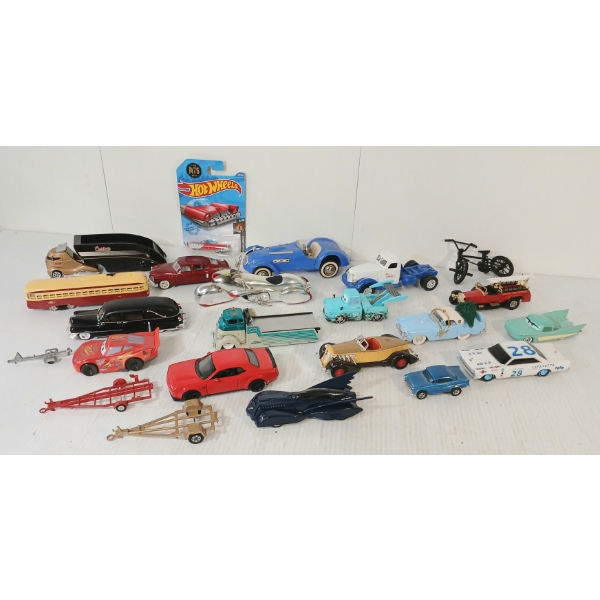 LOT OF 23 - MISC DIECAST & PLASTIC MODELS - INCL TRAINS, BIKES, CARS, TRUCKS, TRAILERS, ETC