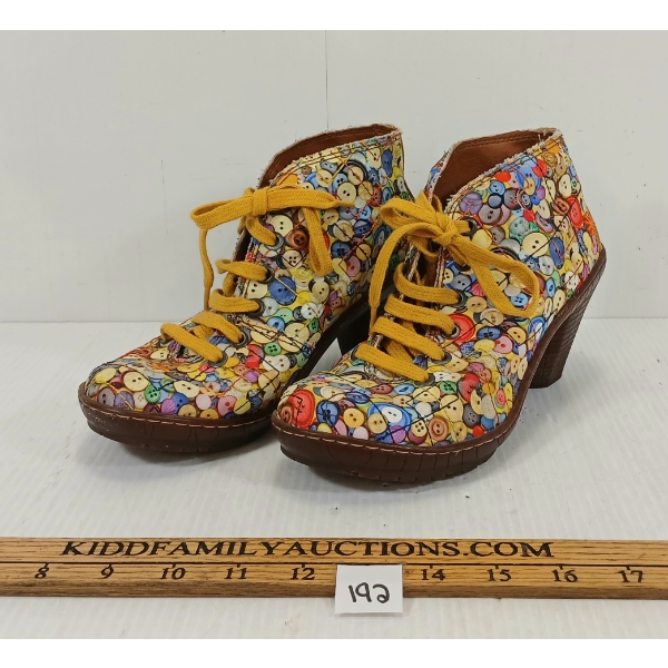 THE ART COMPANY - EUROPEAN DESIGNED BUTTON PATTERN SHOES