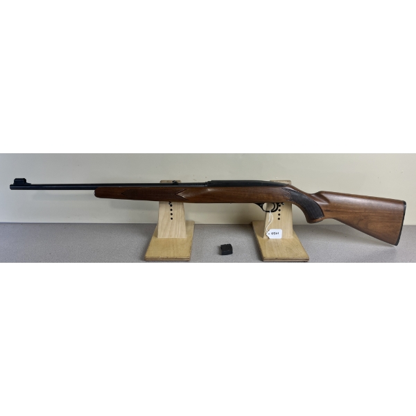 WINCHESTER MODEL 490 IN .22 LR 