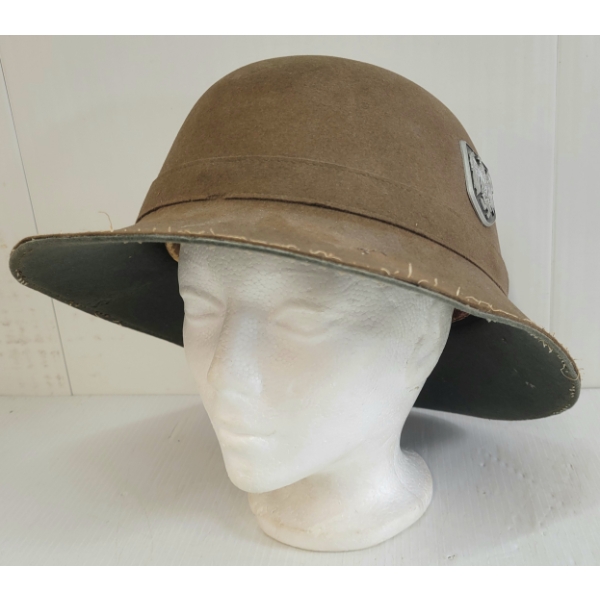 WWII GERMAN PITH HELMET