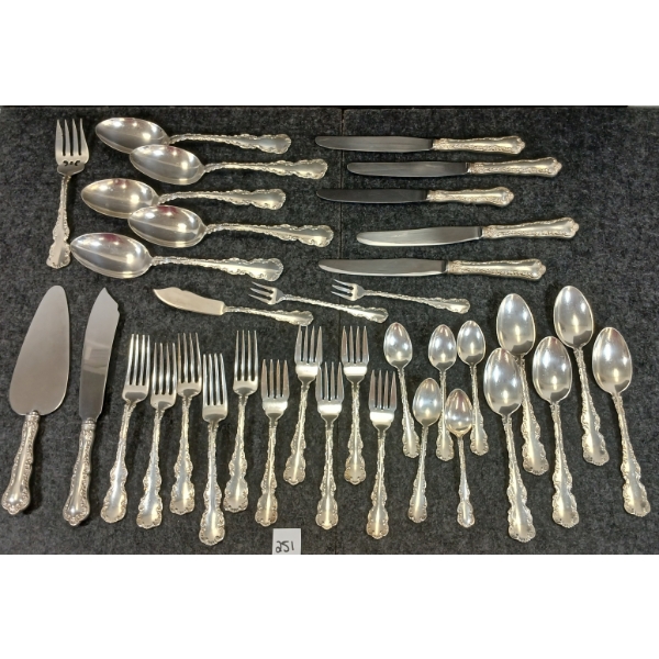 BIRKS STERLING SILVER FLATWARE SET