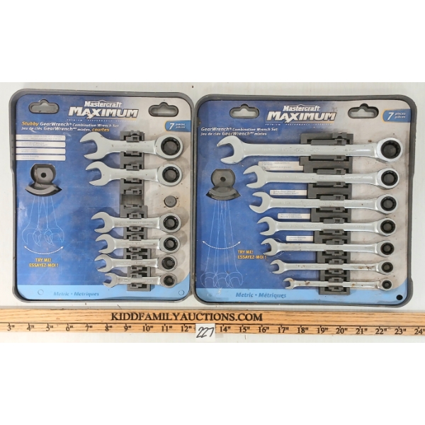 LOT OF 2 - MASTERCRAFT MAXIMUM COMBINATION WRENCH SETS - STUBBY & REGULAR