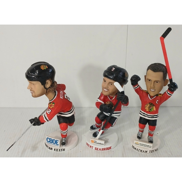 LOT OF 3 - KICK 10 CHICAGO BLACK HAWKS BOBBLE-HEAD FIGURES - KEITH, SEABROOK & TOEWS