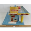 Image 4 : SUPERIOR TOY TIN SERVICE STATION