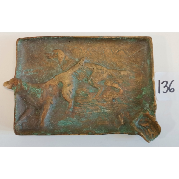 BRASS VIRGINIA METALCRAFTERS ASHTRAY W/ EMBOSSED SETTER DOGS - CIRCA 1960-80's