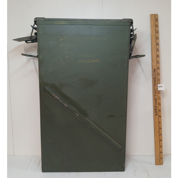 WEAPONS CRATE