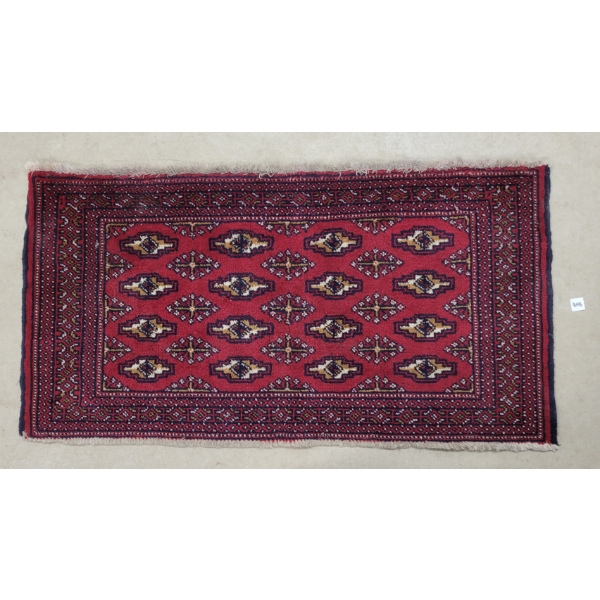 HAND KNOTTED PERSIAN WOOL RUNNER 