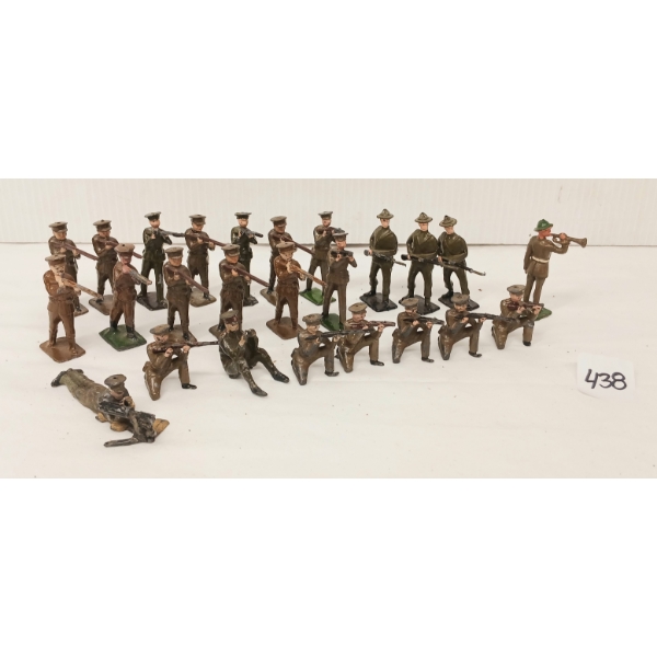 BRITAINS SOLDIERS LEAD FIGURES - NO. 1260 WWI BRITISH INFANTRY