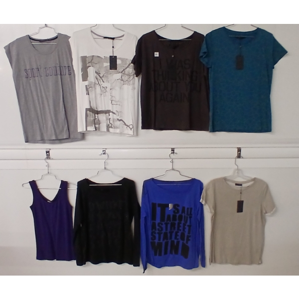 LOT OF 8 - WOMEN'S MINIMUM T-SHIRTS - FT AYITA, LARAHLY, SERA, WALLIS, ETC