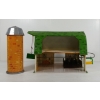 Image 3 : MARX TIN BARN SET - INCL SILO, ANIMALS, FENCE, ETC