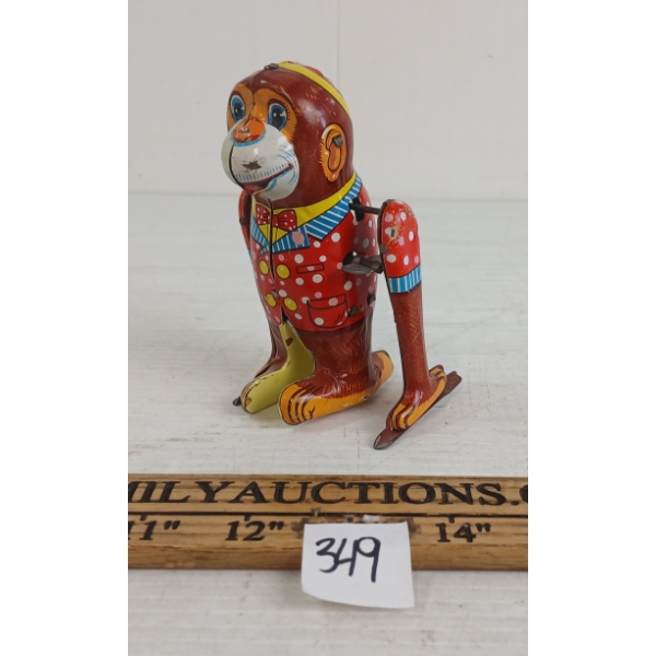 1950'S YAN-O-MAN TIN WIND UP ACROBAT MONKEY