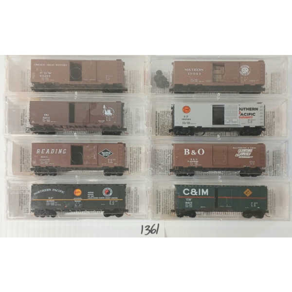 LOT OF 8 - MICRO TRAINS - S.P. "OVERNIGHTS", BALTIMORE & OHIO, READING, NORTHERN PACIFIC, ETC