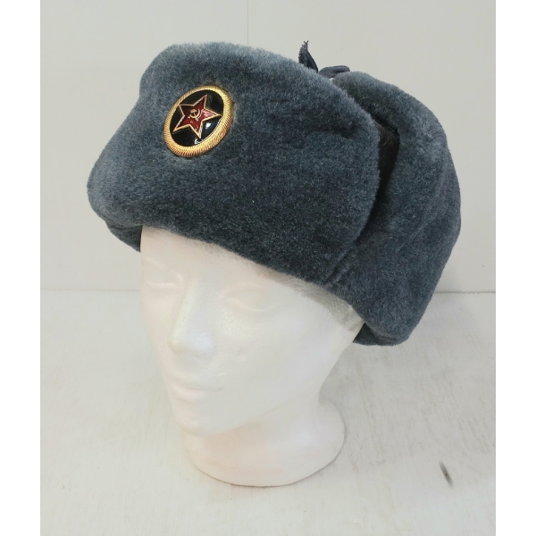 SOVIET RUSSIAN MILITARY WINTER CAP