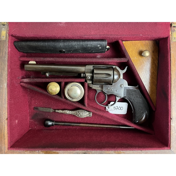 COLT 1877 THUNDERER  IN .41 - ANTIQUE CLASS 