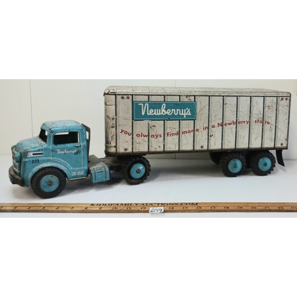 MARX PRESSED STEEL NEWBERRY'S TRUCK & TRAILER