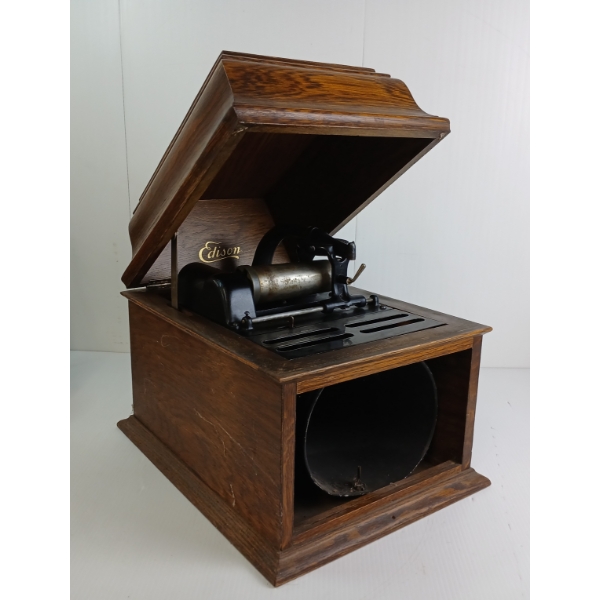 THOMAS EDISON AMBEROLA 30 PHONOGRAPH