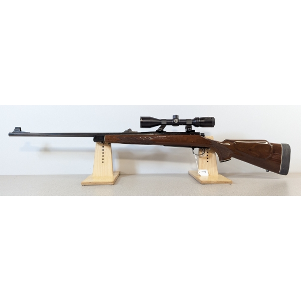 REMINGT0N MODEL 700 IN 8MM REM MAG