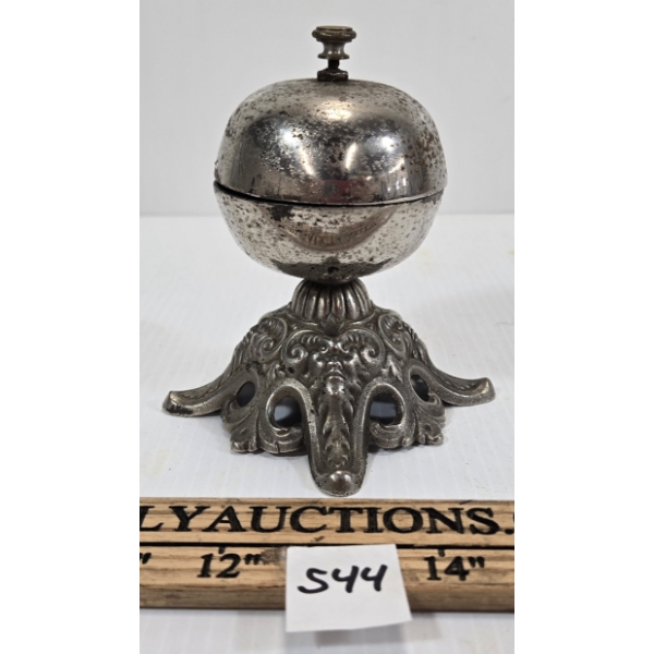 VICTORIAN COUNTERTOP TWIST BELL