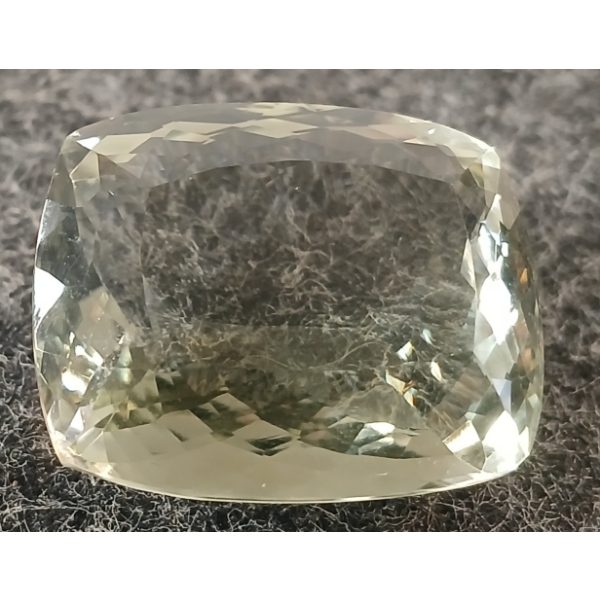 CUSHION MIXED CUT LOOSE NATURAL PRASIOLITE / GREEN AMETHYST ($6,800.00 APPRAISAL)