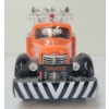 Image 5 : FIRST GEAR DIECAST INTERNATIONAL KB-10 TOW TRUCK